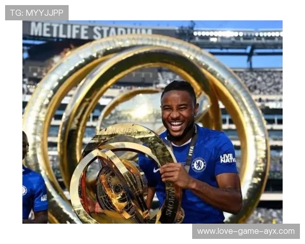 切尔西恩昆库任意球直接破网